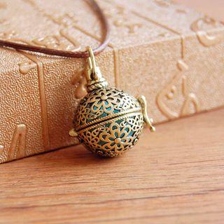 Fragrance Sachet Pendant Necklace