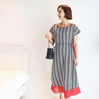 Contrast-trim Drawstring-waist Pattern Dress