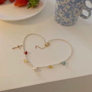Cross Faux Pearl Alloy Choker White - One Size