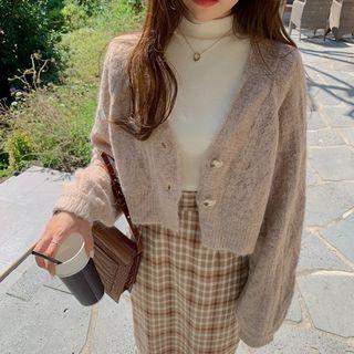 V-neck Cropped Cardigan / Plaid Midi A-line Skirt