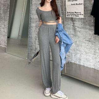 Set: Square-neck Short-sleeve T-shirt + Wide-leg Pants