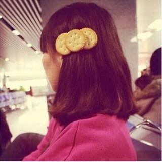 Biscuit Hair Clip