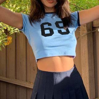 Short-sleeve Number Print Cropped T-shirt