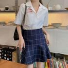 Short-sleeve Print Shirt / Plaid Ruffle Hem Mini A-line Skirt