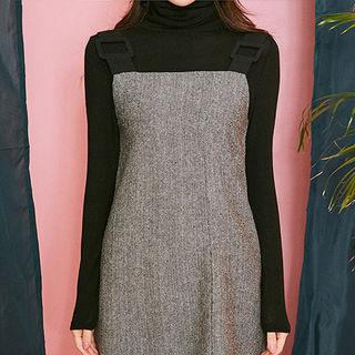 Set: Turtle-neck Top + Sleeveless Herringbone Dress