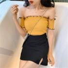 Contrast Trim Off-shoulder Short-sleeve T-shirt