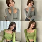 Plain Square-neck Long-sleeve Slim-fit Crop Top - 2 Colors