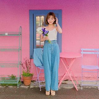 Washed Wide-leg Jeans With Belt