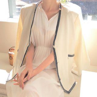 V-neck Contrast-trim Jacket