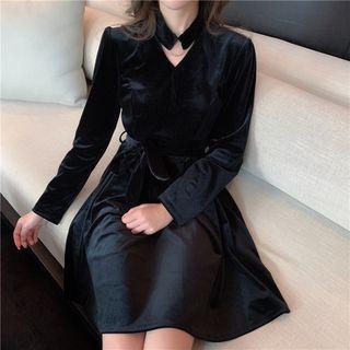 Long-sleeve Tie-waist Velvet Dress Black - One Size