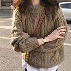 Cable Knit Sweater / Straight Leg Jeans / Set