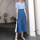 V-neck Short-sleeve T-shirt / High Waist Dotted Midi Skirt