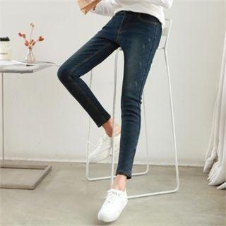 Band-waist Coral-fleece Lined Slim-fit Jeans