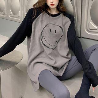 Smiley-face Oversized Raglan T-shirt