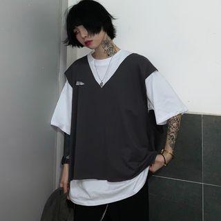 Elbow-sleeve Crew-neck T-shirt / V-neck Vest