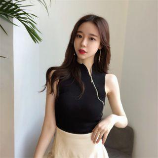 Zip-side Tank Top
