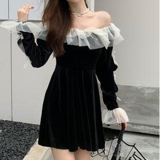 Bell-sleeve Off-shoulder Mesh Trim Velvet Mini Sheath Dress