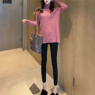 Turtleneck Sweater / Leggings