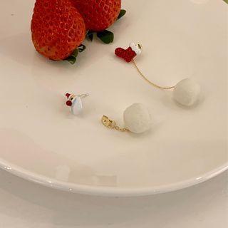 Asymmetrical Christmas Pom Pom Drop Earring 1 Pair - White & Red - One Size