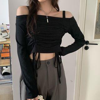 Cold-shoulder Drawstring Cropped T-shirt / Straight Leg Pants