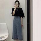Short-sleeve Plain T-shirt / Denim Midi A-line Skirt