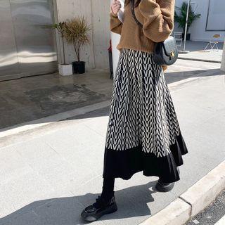 Patterned Knit Maxi A-line Skirt
