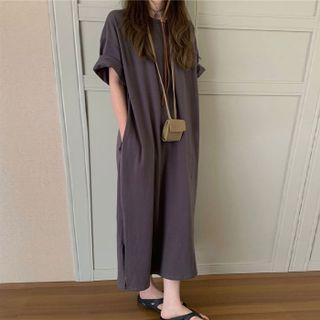 Short-sleeve Slit Midi Shift T-shirt Dress