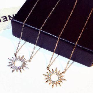 Sun Rhinestone Pendant Necklace