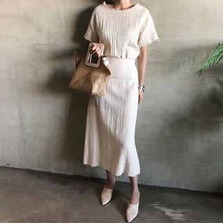 Set: Fray-edge Textured Top + Long Skirt