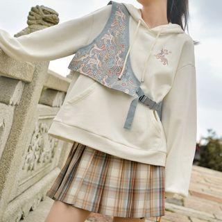 Embroidered Buckled Hoodie