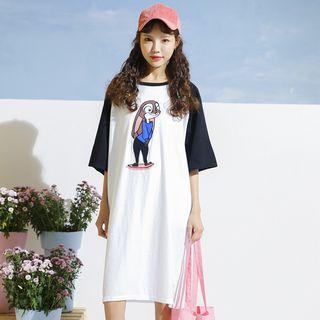 Printed Raglan 3/4-sleeve T-shirt Dress