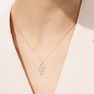 Fish Bone Pendant Alloy Necklace Necklace - Gold - One Size