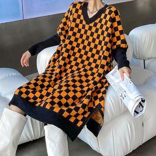 V-neck Check Knit Dress
