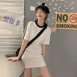 Elbow-sleeve Striped Mini A-line Dress / T-shirt / Mini A-line Skirt