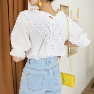 Beribboned Crochet-trim Blouse