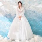 Embroidered Lantern-sleeve Wedding Ball Gown