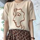 Short-sleeve Print T-shirt / Pattern A-line Midi Skirt