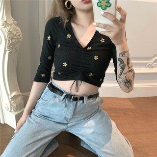 Flower Embroidered V-neck Slim-fit Top