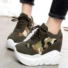 Platform Camouflage Panel Lace-up Sneakers