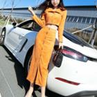 Cropped Buttoned Jacket / Midi Skirt