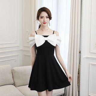 Short-sleeve Cutout Bow-accent A-line Mini Dress