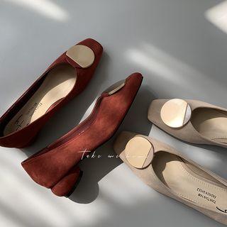 Disc Low-heel Pumps