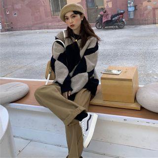 Argyle Sweater / Straight-fit Pants