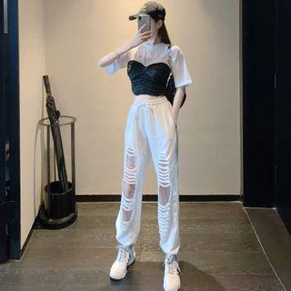 Mock Two-piece Short-sleeve T-shirt / Distressed Cropped Harem Pants / Set