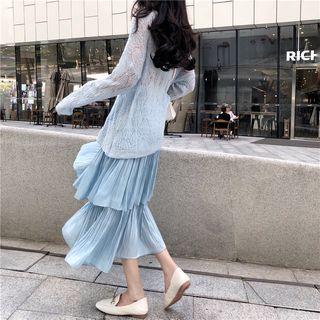 Plain Loose-fit Knit Top / Plain Ruffle Skirt