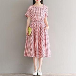 Check Short-sleeve A-line Midi Dress