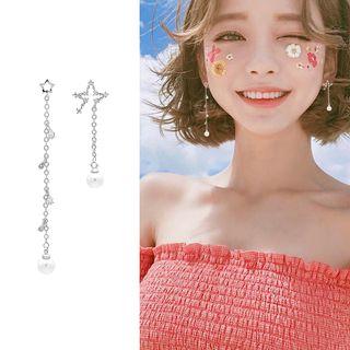 Non-matching Faux Pearl Star Dangle Earring