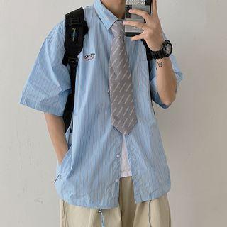 Pocket-front Pinstripe Elbow-sleeve Shirt