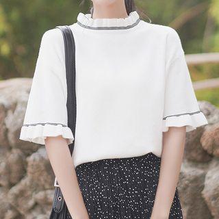 Short-sleeve Contrast Trim Ruffled Knit Top