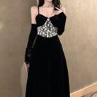 Sleeveless Lace-panel Velvet A-line Dress